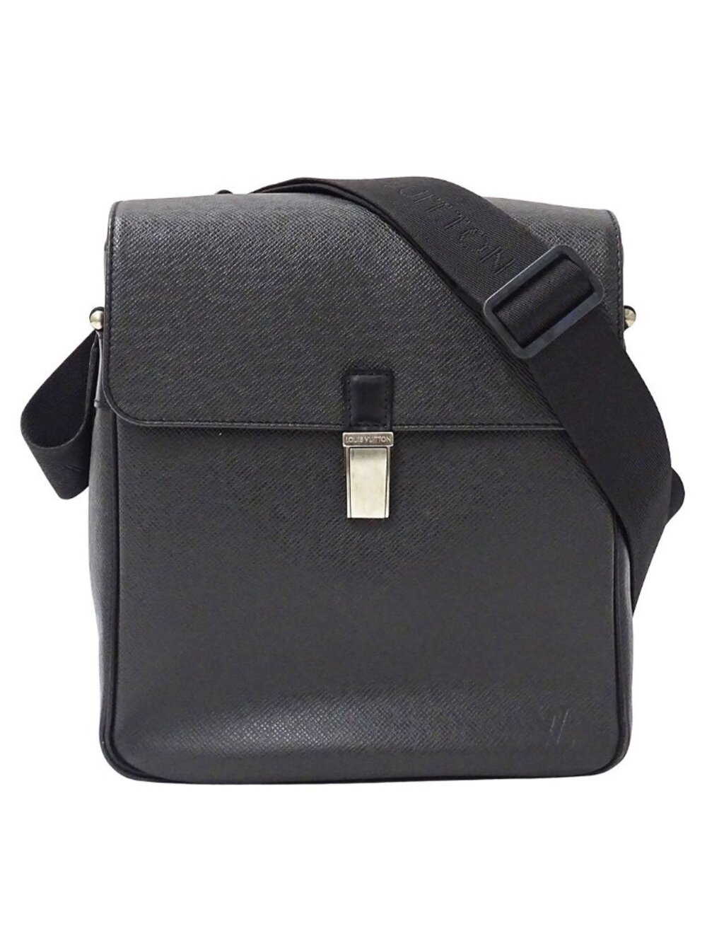 Louis Vuitton Taiga Shoulder Bag Yaranga Ardoise Black